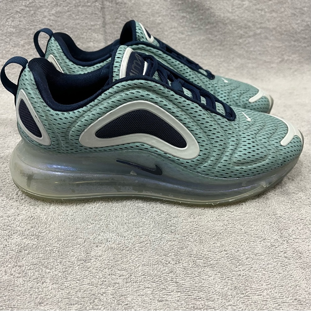 NIKE AIR MAX 720 NORTHERN LIGHTS DAY METALLIC AR9293-001 WOMEN'S SIZE 8.5